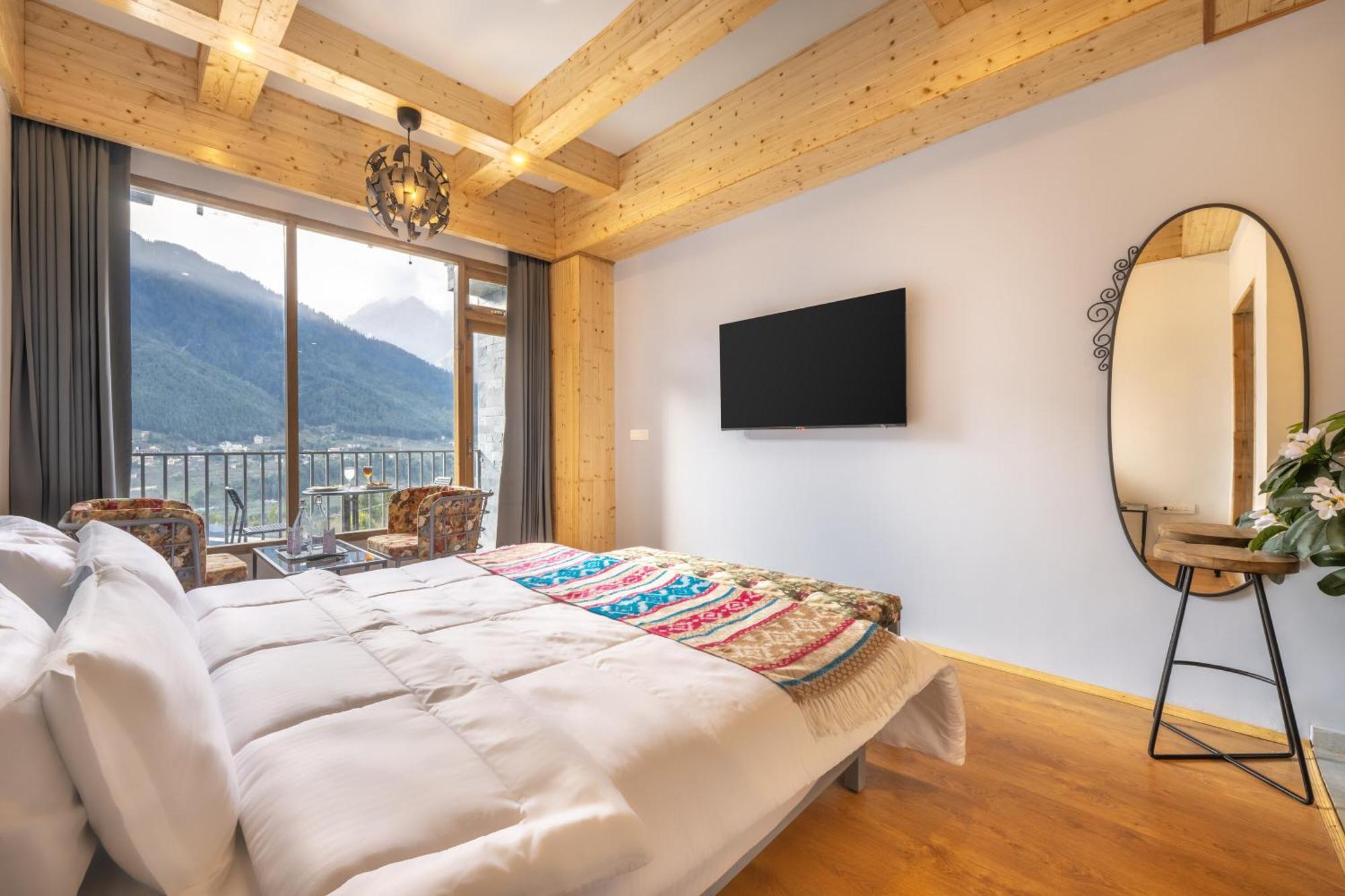 Готель Echor Himalayan Heights Luxe Manali Екстер'єр фото