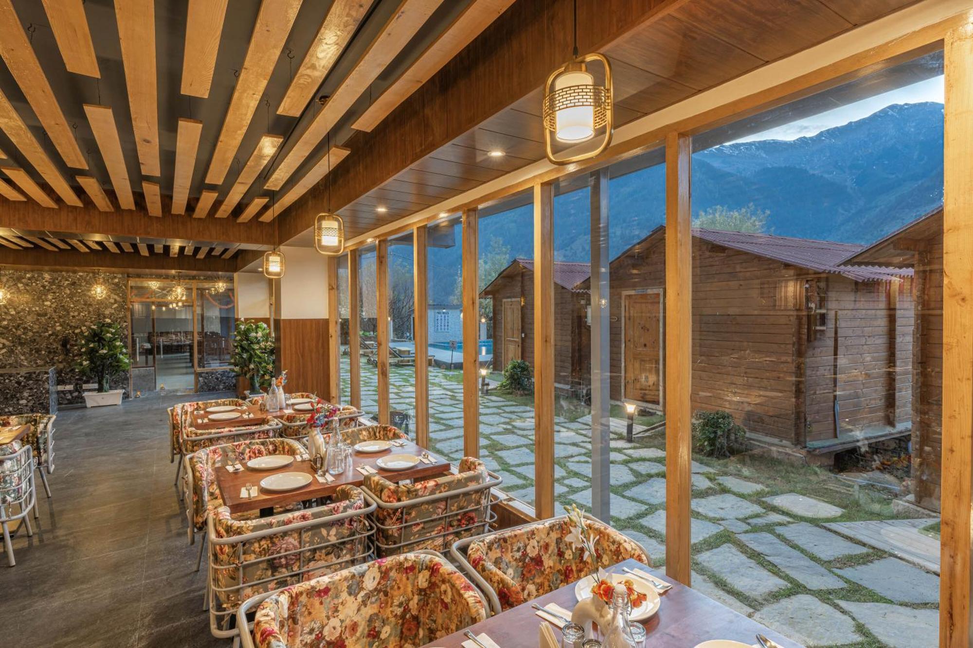 Готель Echor Himalayan Heights Luxe Manali Екстер'єр фото