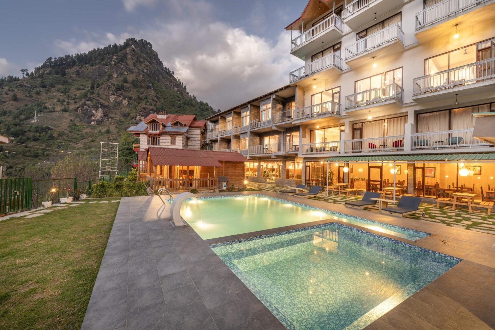 Готель Echor Himalayan Heights Luxe Manali Екстер'єр фото