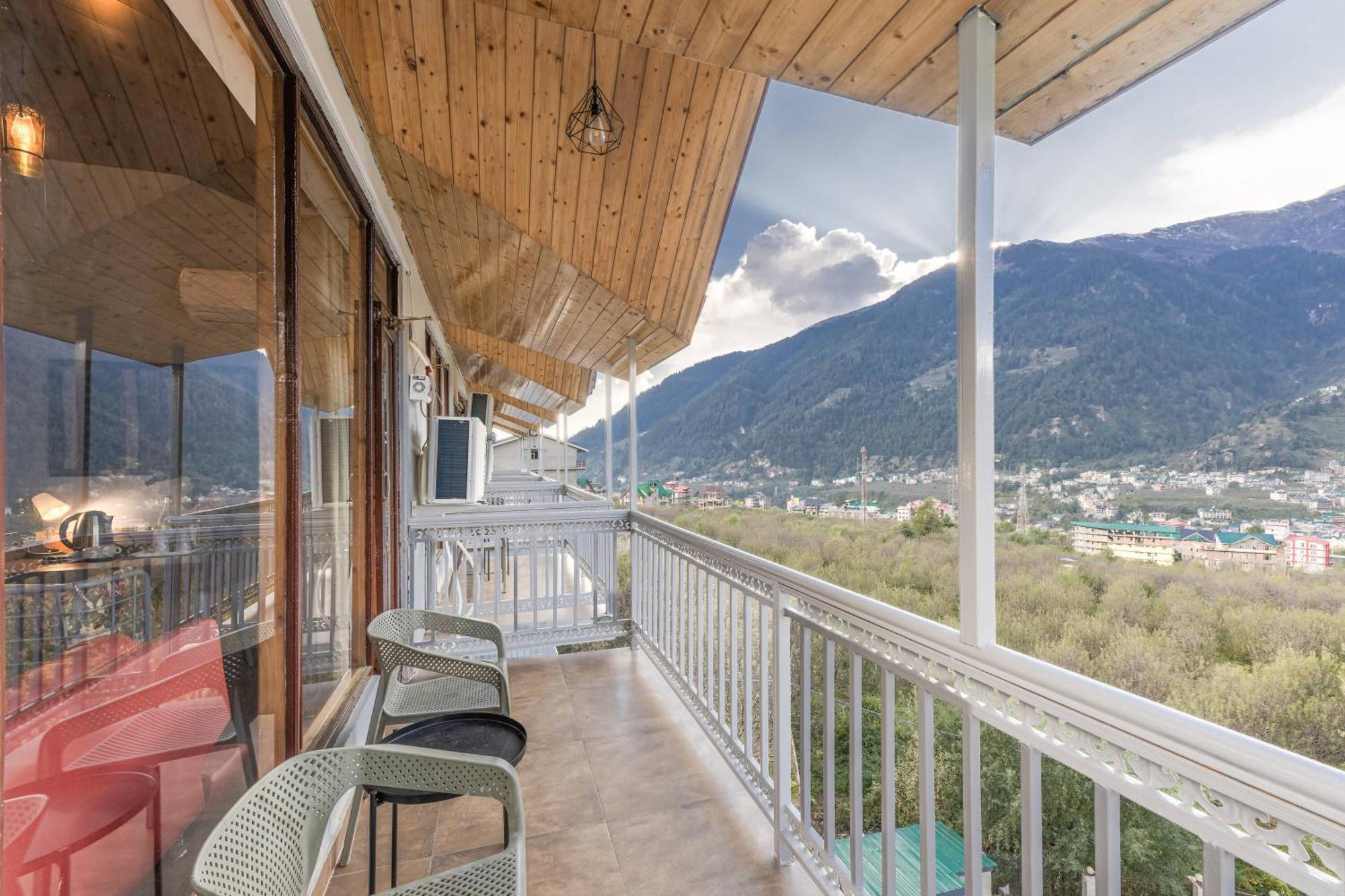 Готель Echor Himalayan Heights Luxe Manali Екстер'єр фото