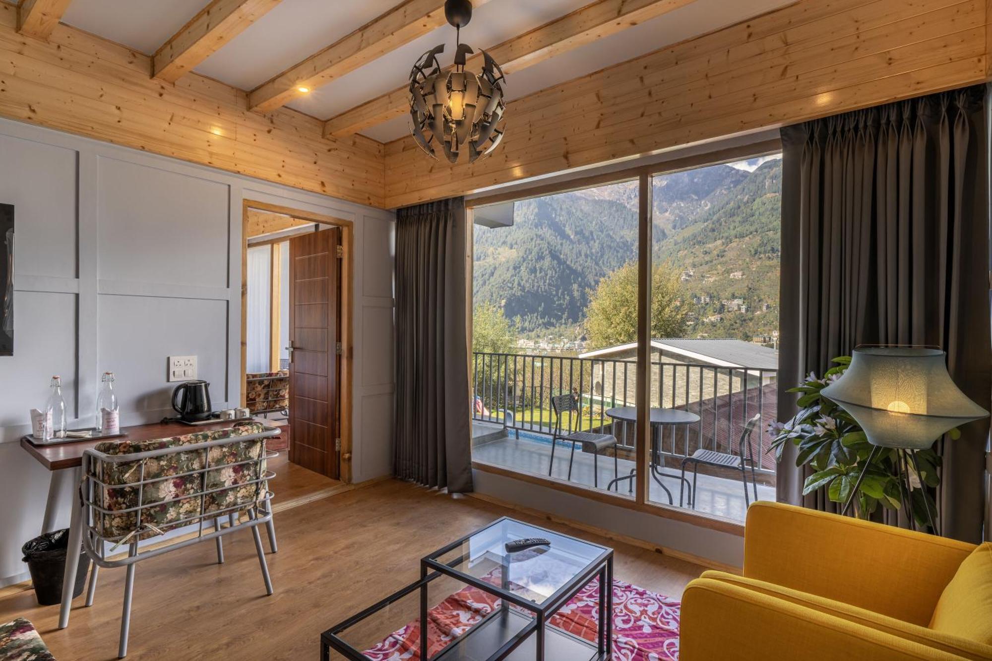 Готель Echor Himalayan Heights Luxe Manali Екстер'єр фото