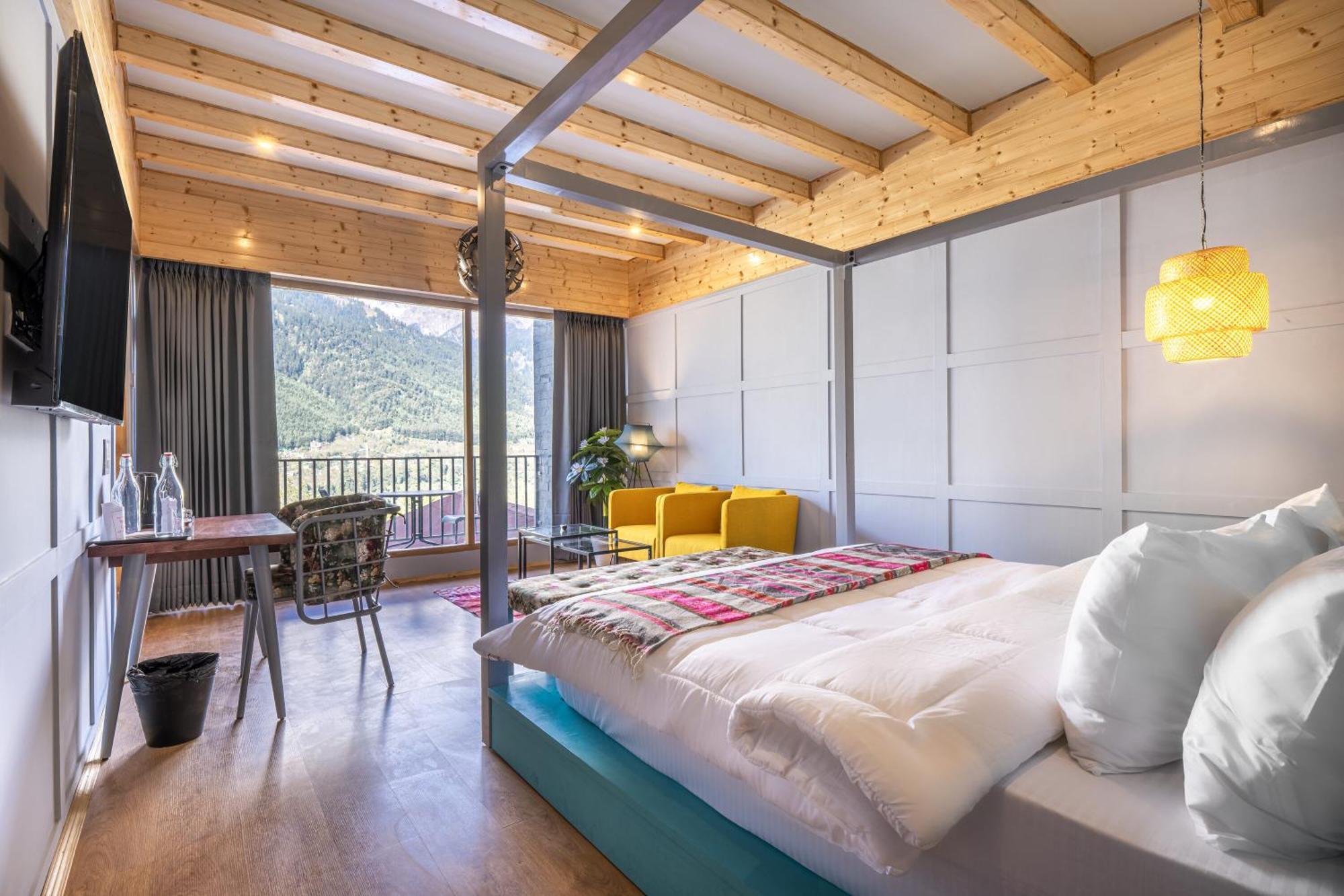 Готель Echor Himalayan Heights Luxe Manali Екстер'єр фото