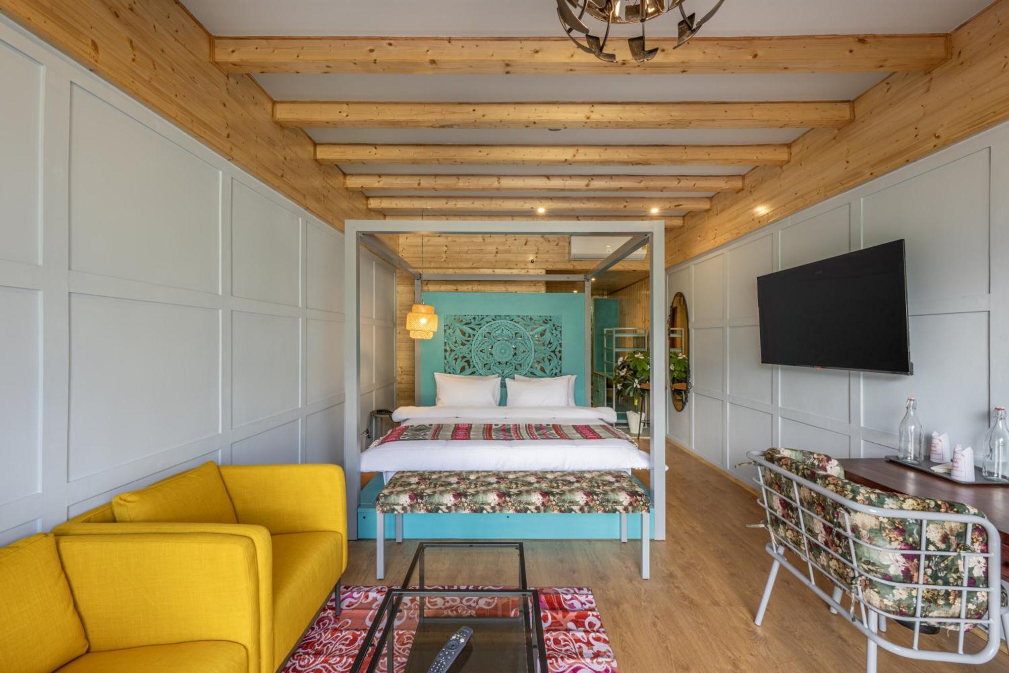 Готель Echor Himalayan Heights Luxe Manali Екстер'єр фото