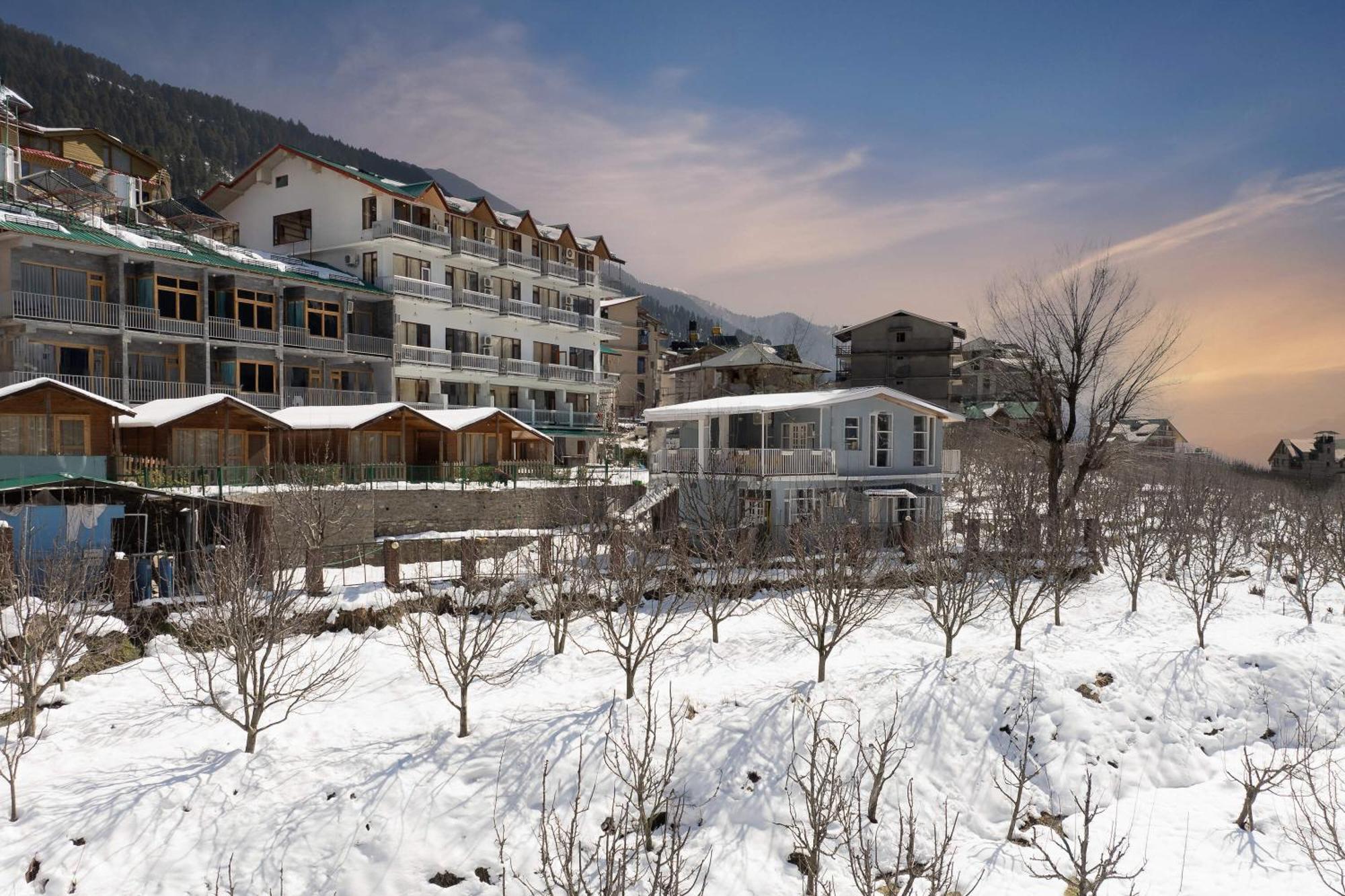 Готель Echor Himalayan Heights Luxe Manali Екстер'єр фото